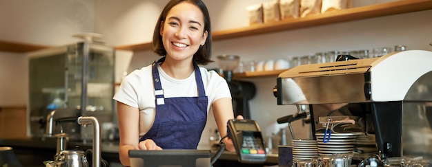 Four Compelling Reasons to Integrate a POS System into Your Business Operations